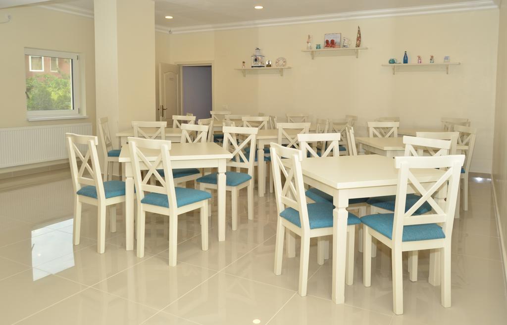 Mykonos Mamaia Boutique Villa นาโวดาริ ภายนอก รูปภาพ